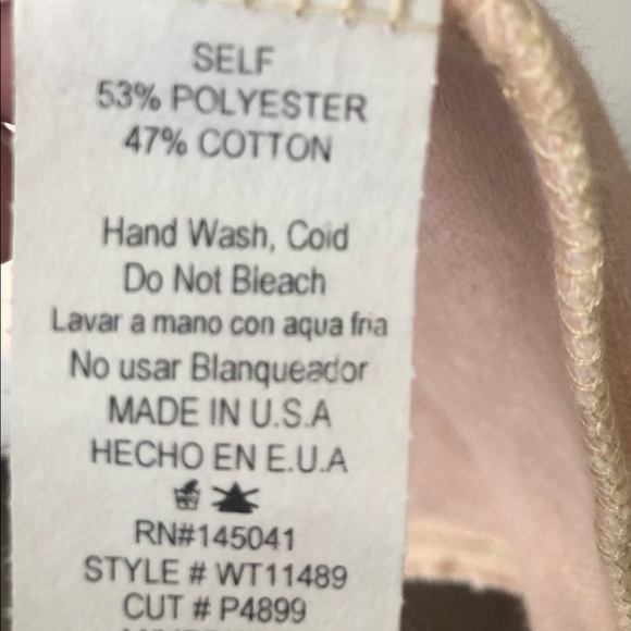 SAlE!! Blush & Ivory Open Cardi - Picture 7 of 7